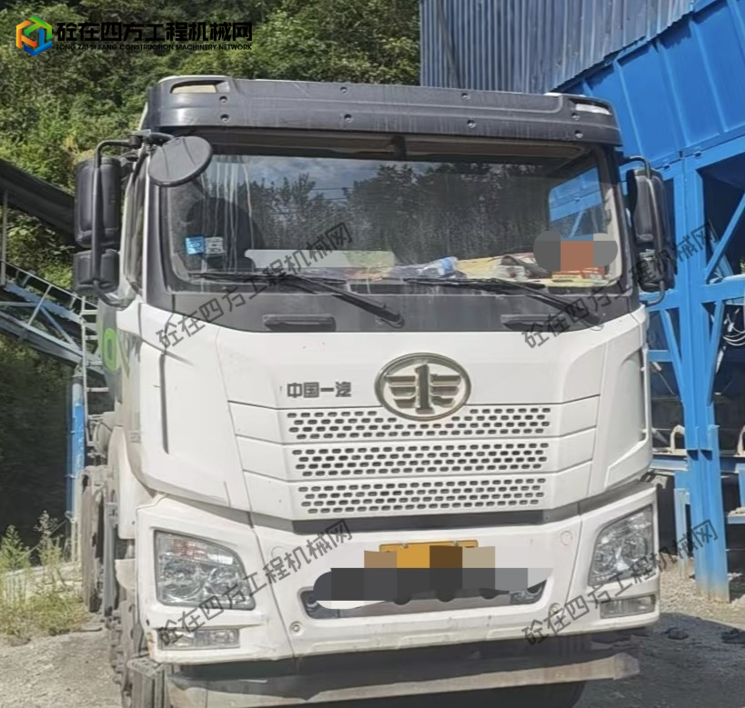 https://images.tongzsf.com/tong/truck_machine/20260914/16aa794eb240d8.jpg