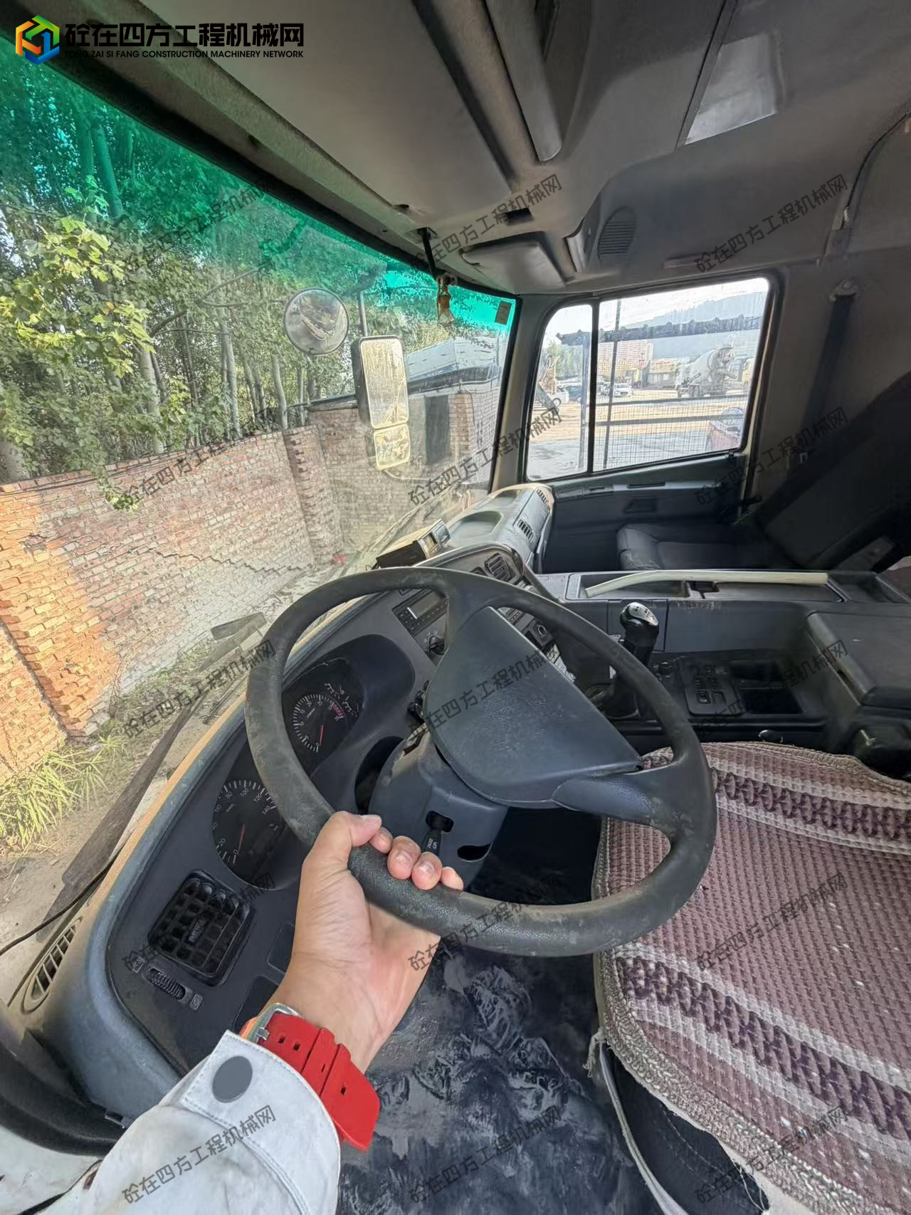https://images.tongzsf.com/tong/truck_machine/20260914/16aa7aef18e6b4.jpg