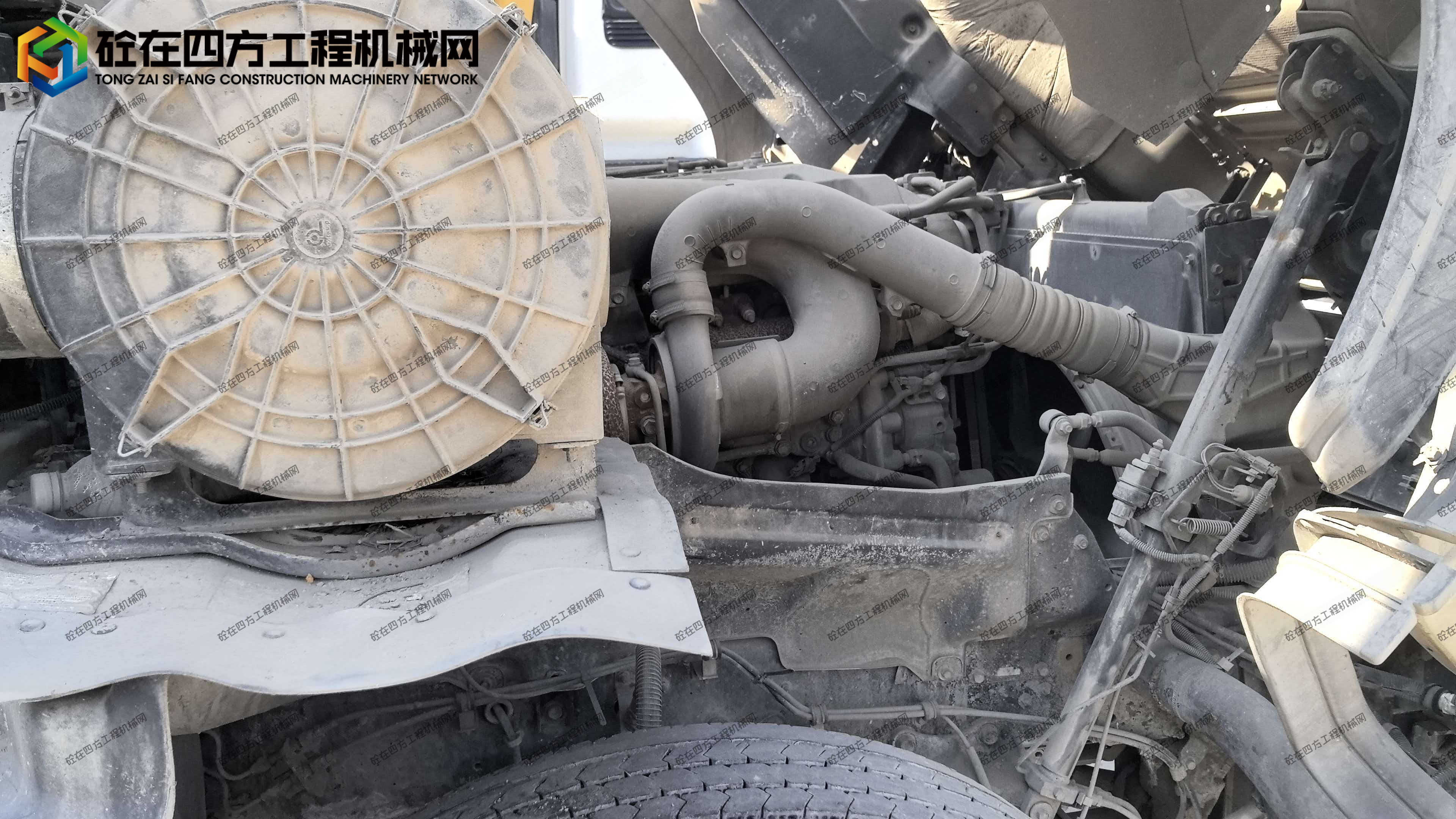 https://images.tongzsf.com/tong/truck_machine/20260915/16aa8a4312a1a8.jpg