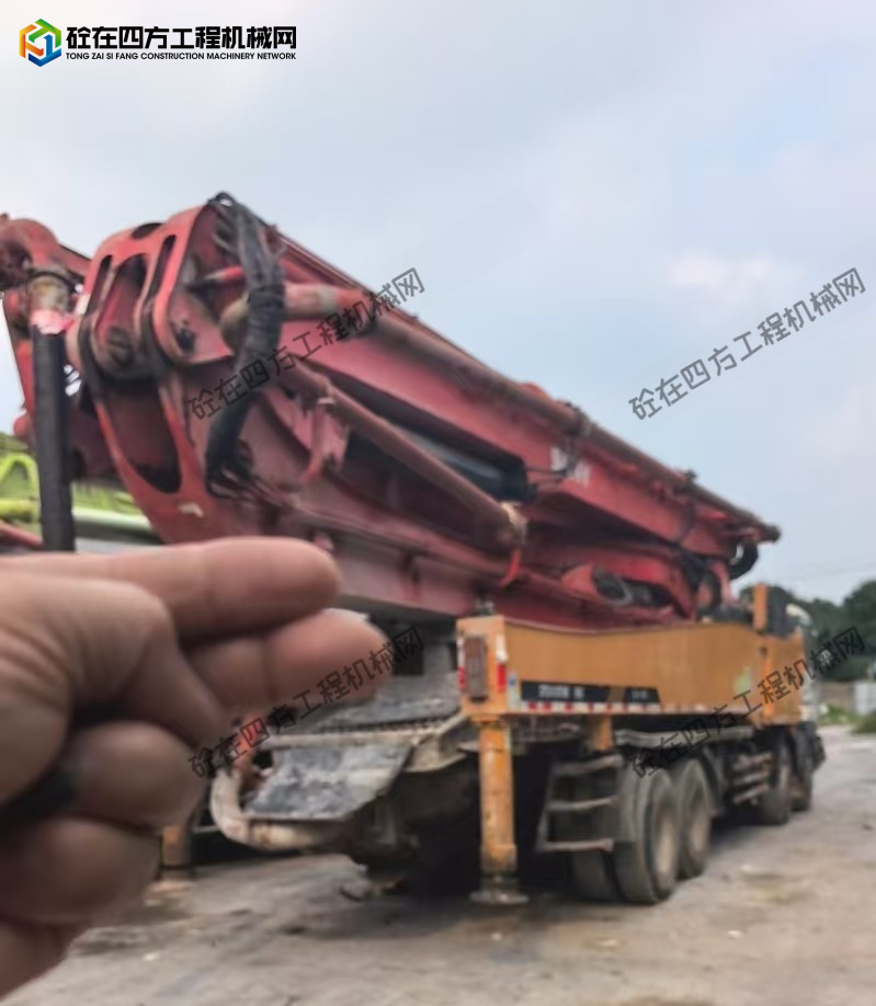https://images.tongzsf.com/tong/truck_machine/20260915/16aa8e7cbbe04a.jpg