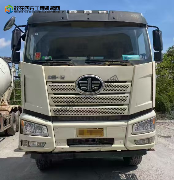 https://images.tongzsf.com/tong/truck_machine/20260916/16aaa3cc48013a.jpg