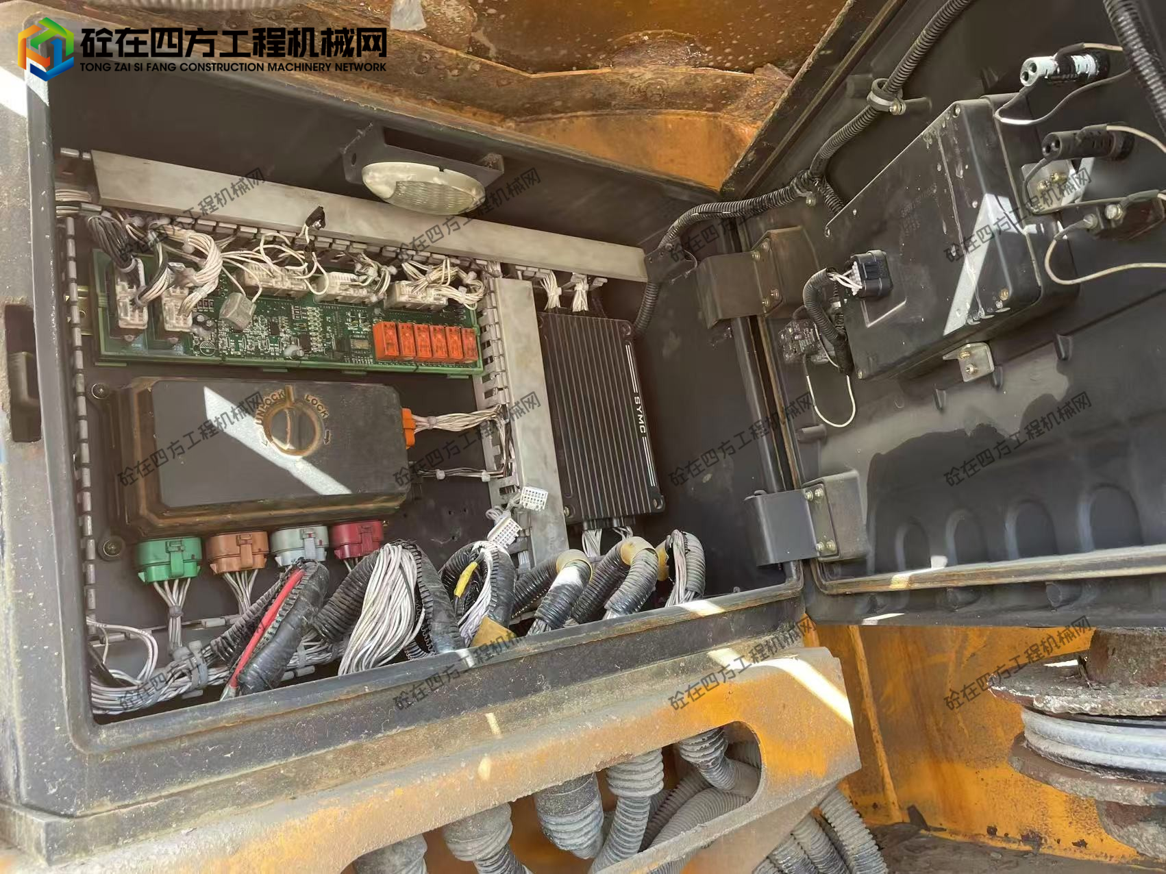https://images.tongzsf.com/tong/truck_machine/20260916/16aaa5f23aea4e.jpg