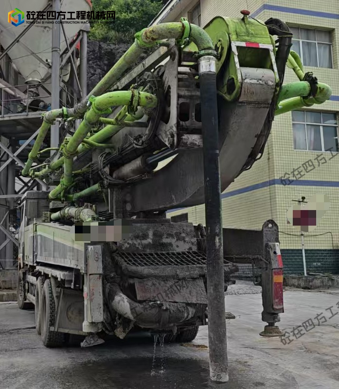 https://images.tongzsf.com/tong/truck_machine/20260917/16aab800fab170.jpg