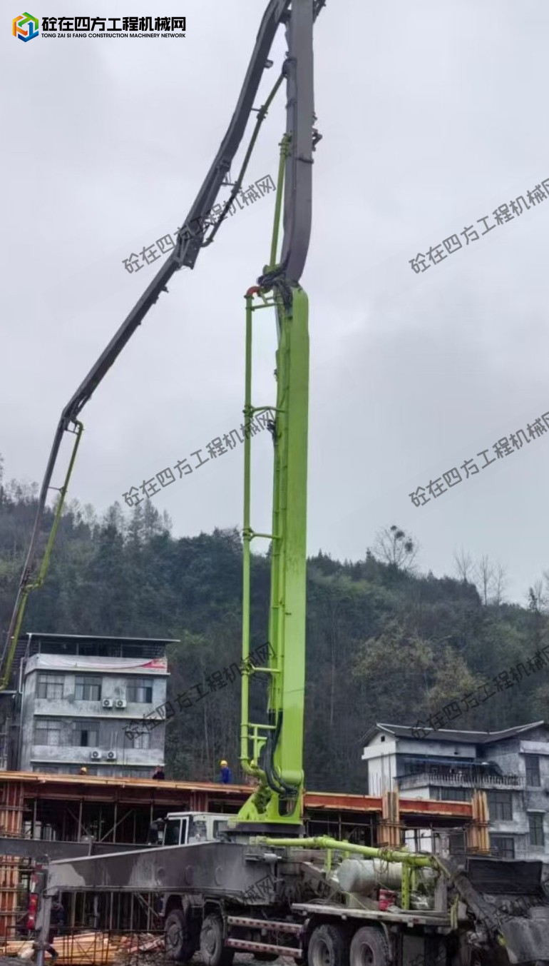 https://images.tongzsf.com/tong/truck_machine/20260918/16aad498d2a080.jpg