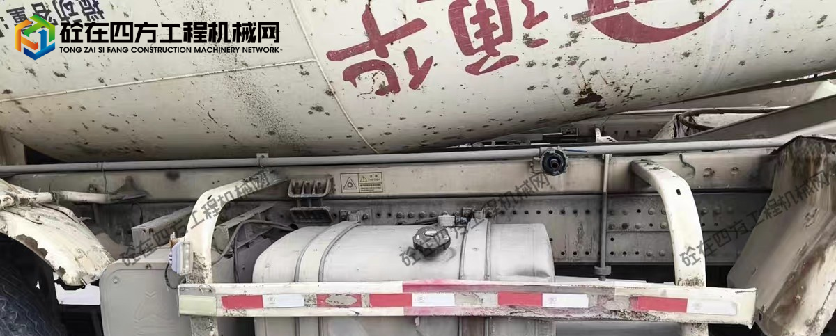 https://images.tongzsf.com/tong/truck_machine/20260922/16ab244bb58601.jpg