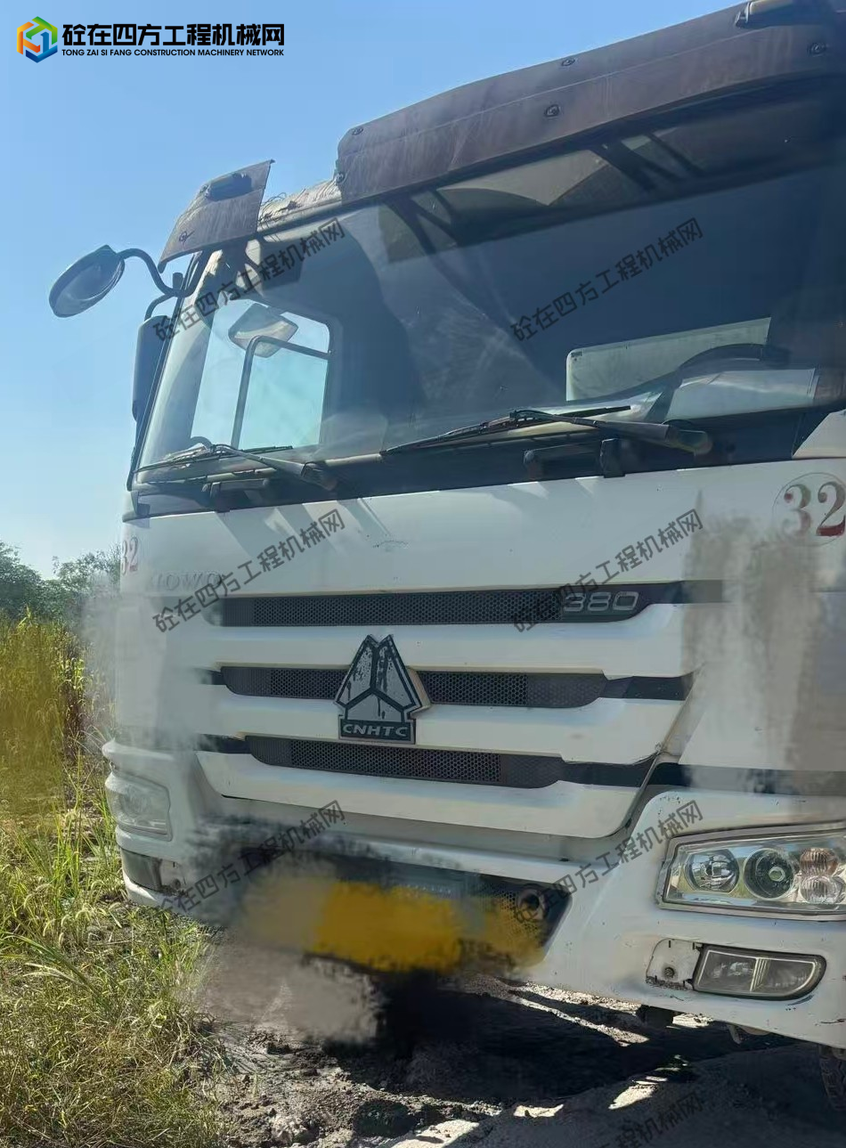https://images.tongzsf.com/tong/truck_machine/20260923/16ab387e2a18e2.jpg
