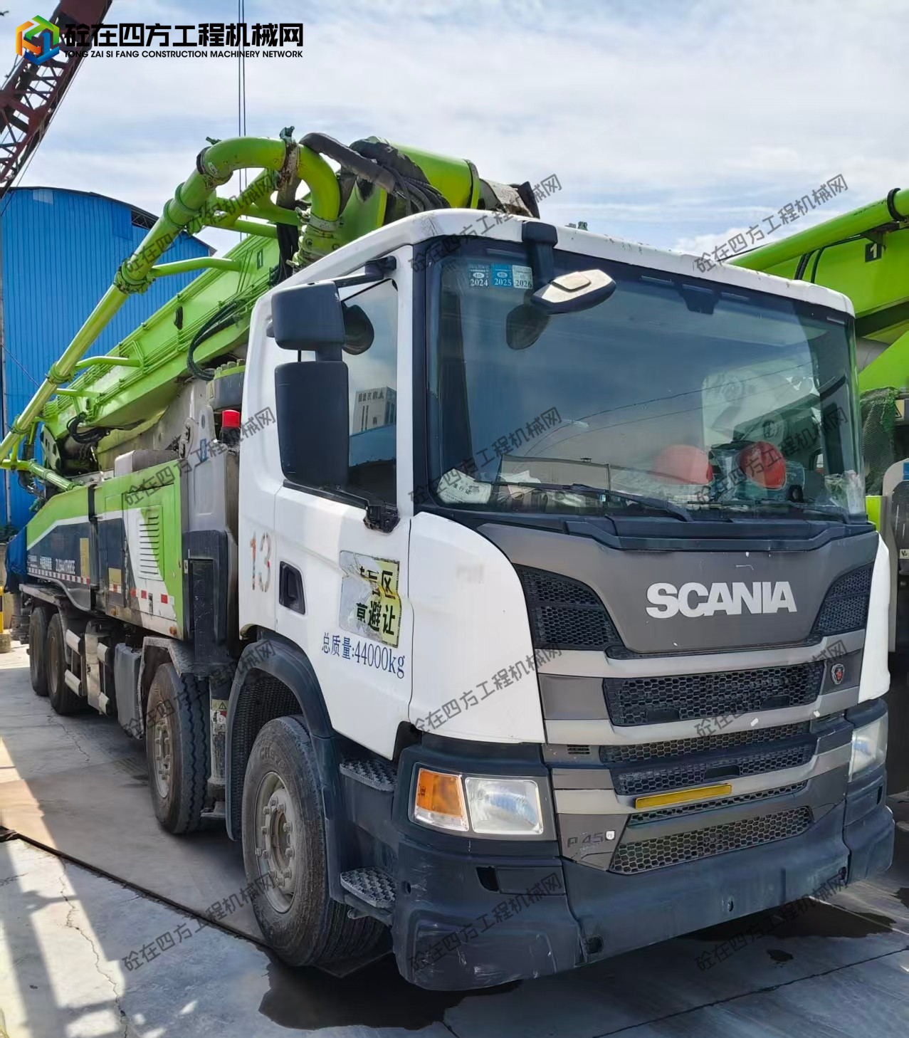 https://images.tongzsf.com/tong/truck_machine/20260927/16ab8d3283ada3.jpg