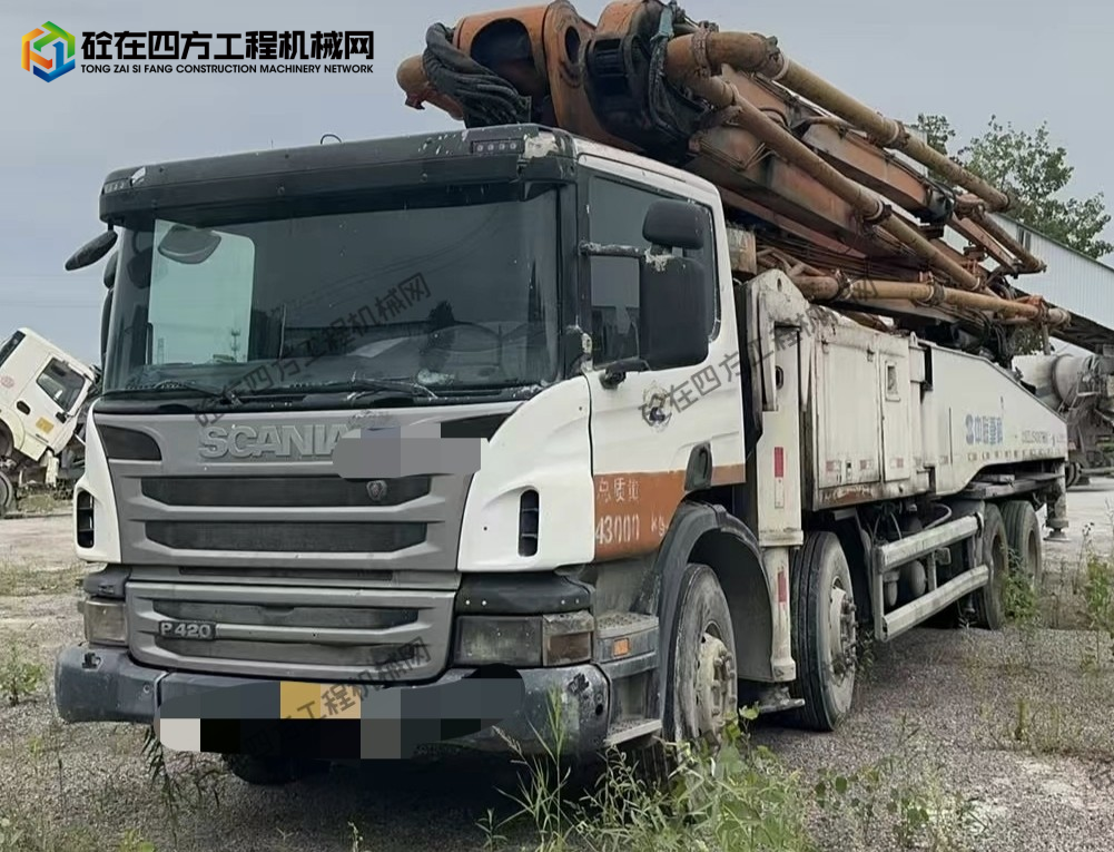 https://images.tongzsf.com/tong/truck_machine/20260928/16aba1e4eae640.jpg