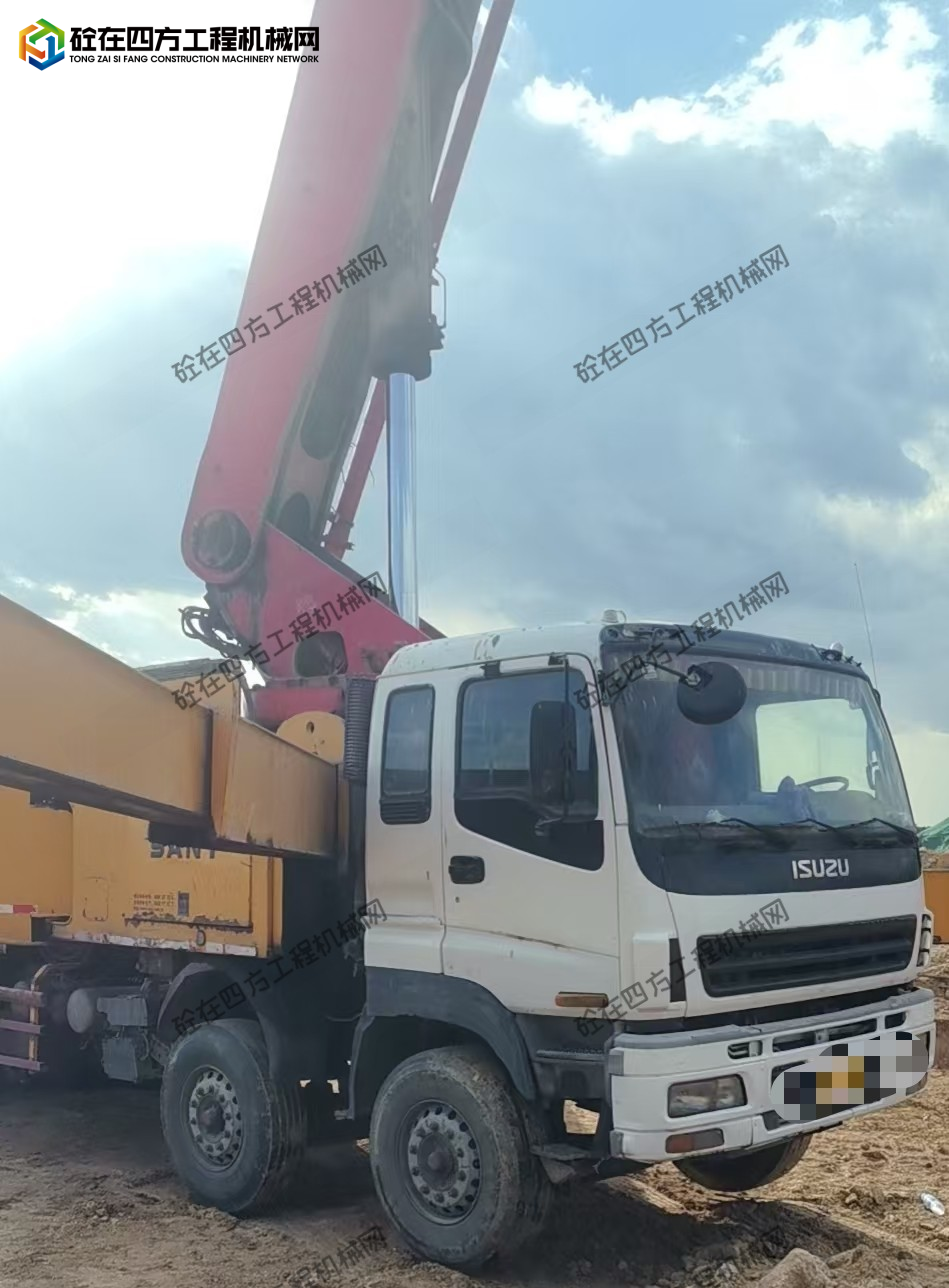 https://images.tongzsf.com/tong/truck_machine/20260928/16aba2848a16e2.jpg