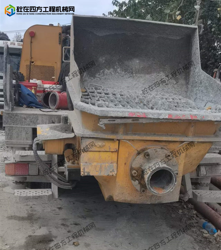 https://images.tongzsf.com/tong/truck_machine/20260928/16aba29b6c88d4.jpg
