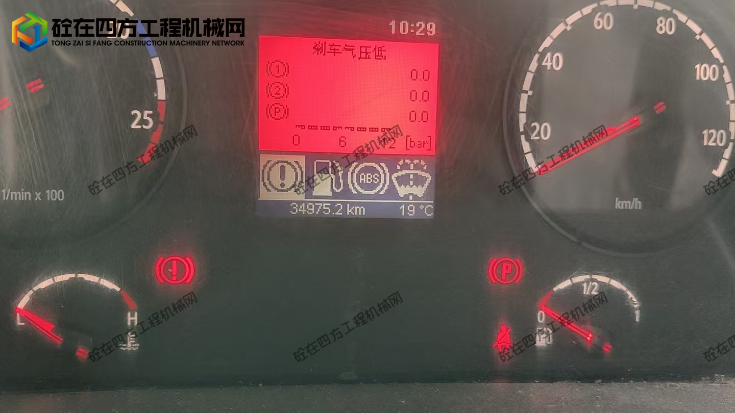 https://images.tongzsf.com/tong/truck_machine/20260929/16abb1040f0571.jpg