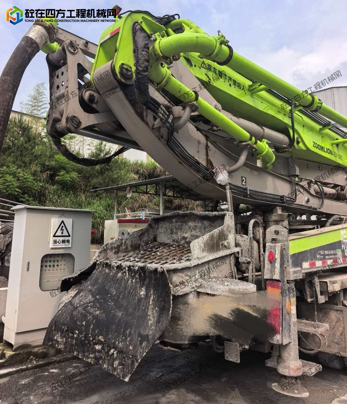 https://images.tongzsf.com/tong/truck_machine/20260929/16abb257e4ad92.jpg