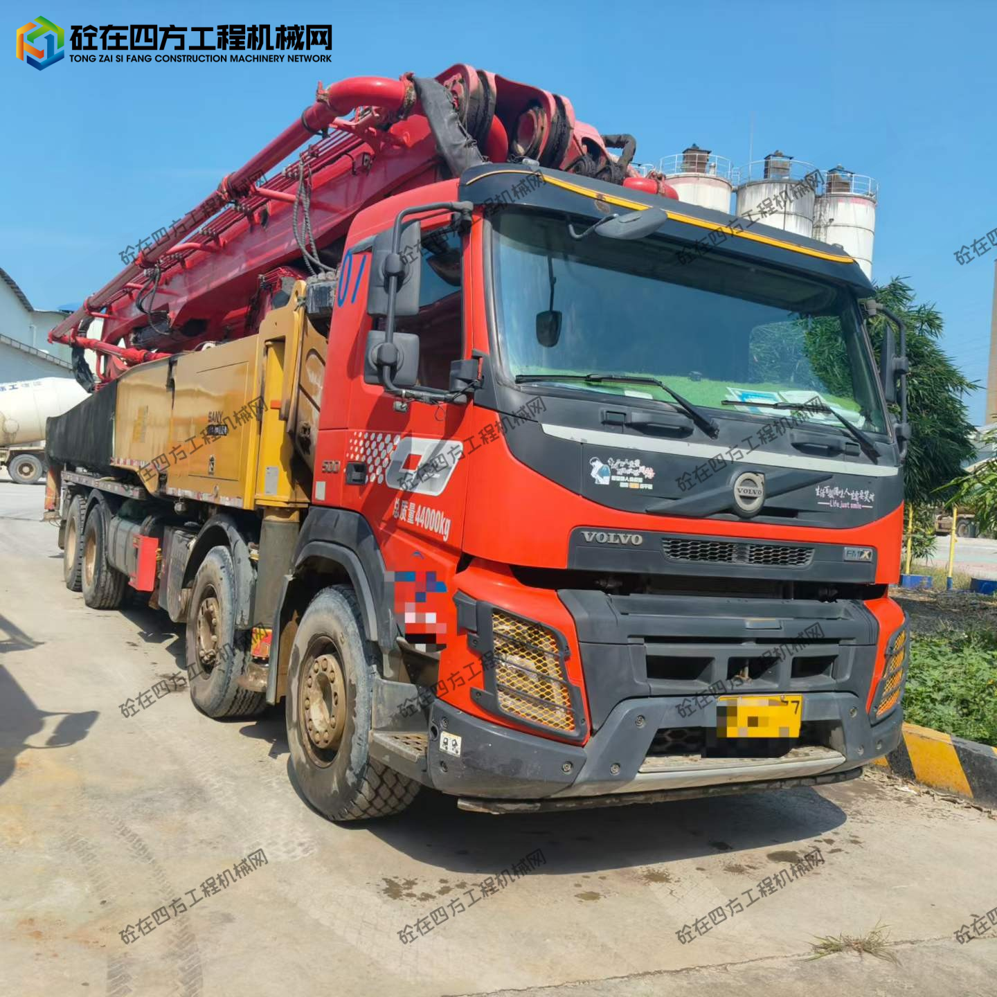 https://images.tongzsf.com/tong/truck_machine/20260930/16abc7e39cd507.jpg