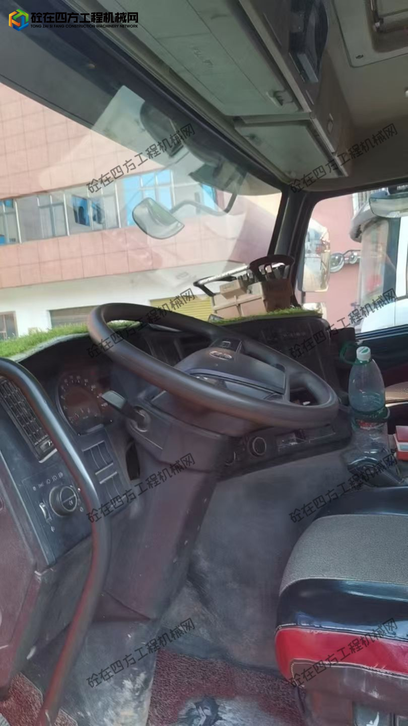 https://images.tongzsf.com/tong/truck_machine/20260930/16abc7e57a48b7.jpg