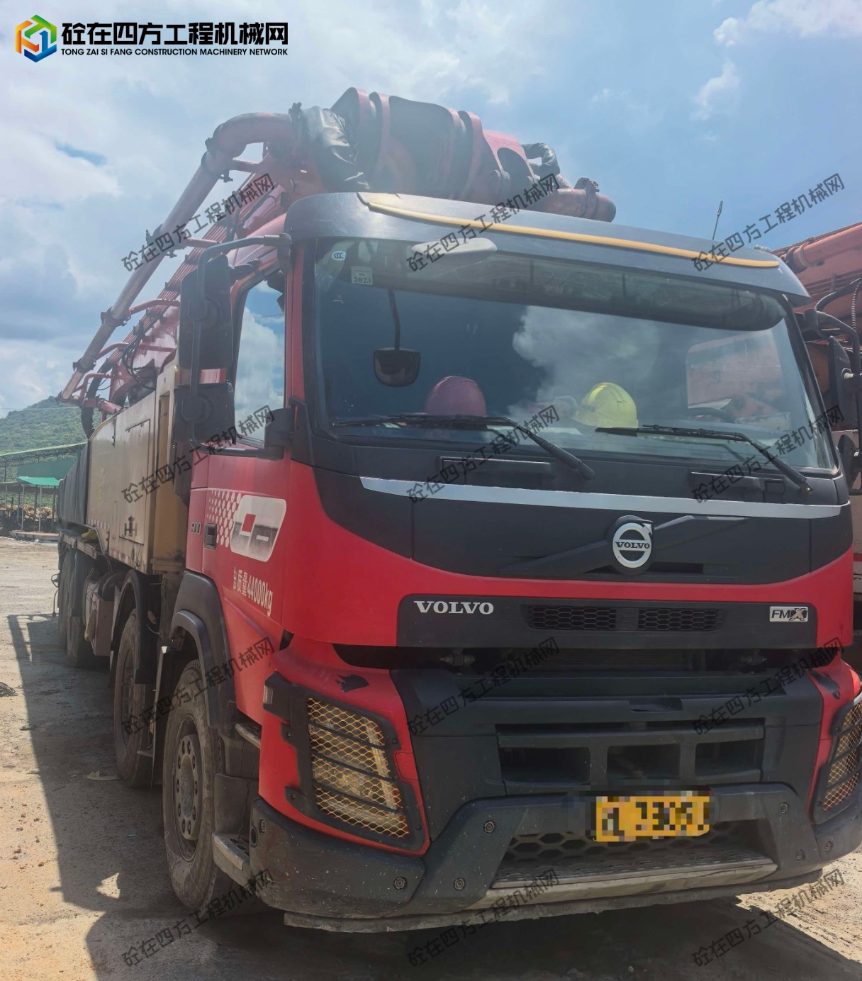 https://images.tongzsf.com/tong/truck_machine/20261003/16ac0f65a6d9c0.jpg