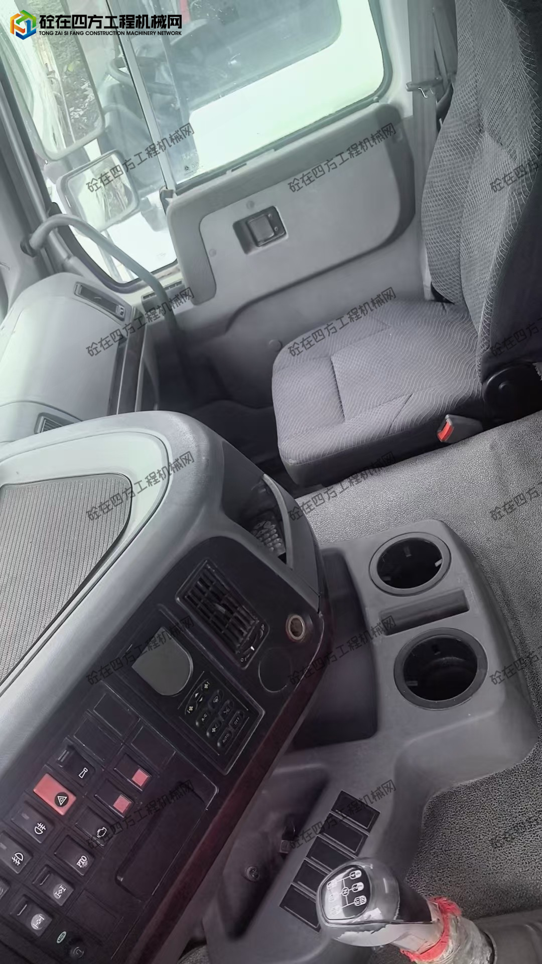 https://images.tongzsf.com/tong/truck_machine/20261006/16ac46d0912cb7.jpg