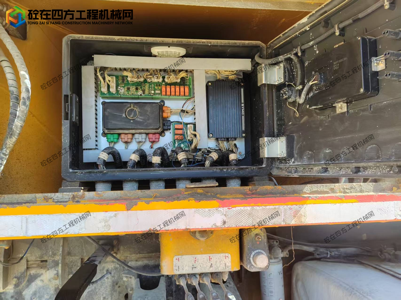 https://images.tongzsf.com/tong/truck_machine/20261006/16ac46e55cdba6.jpg