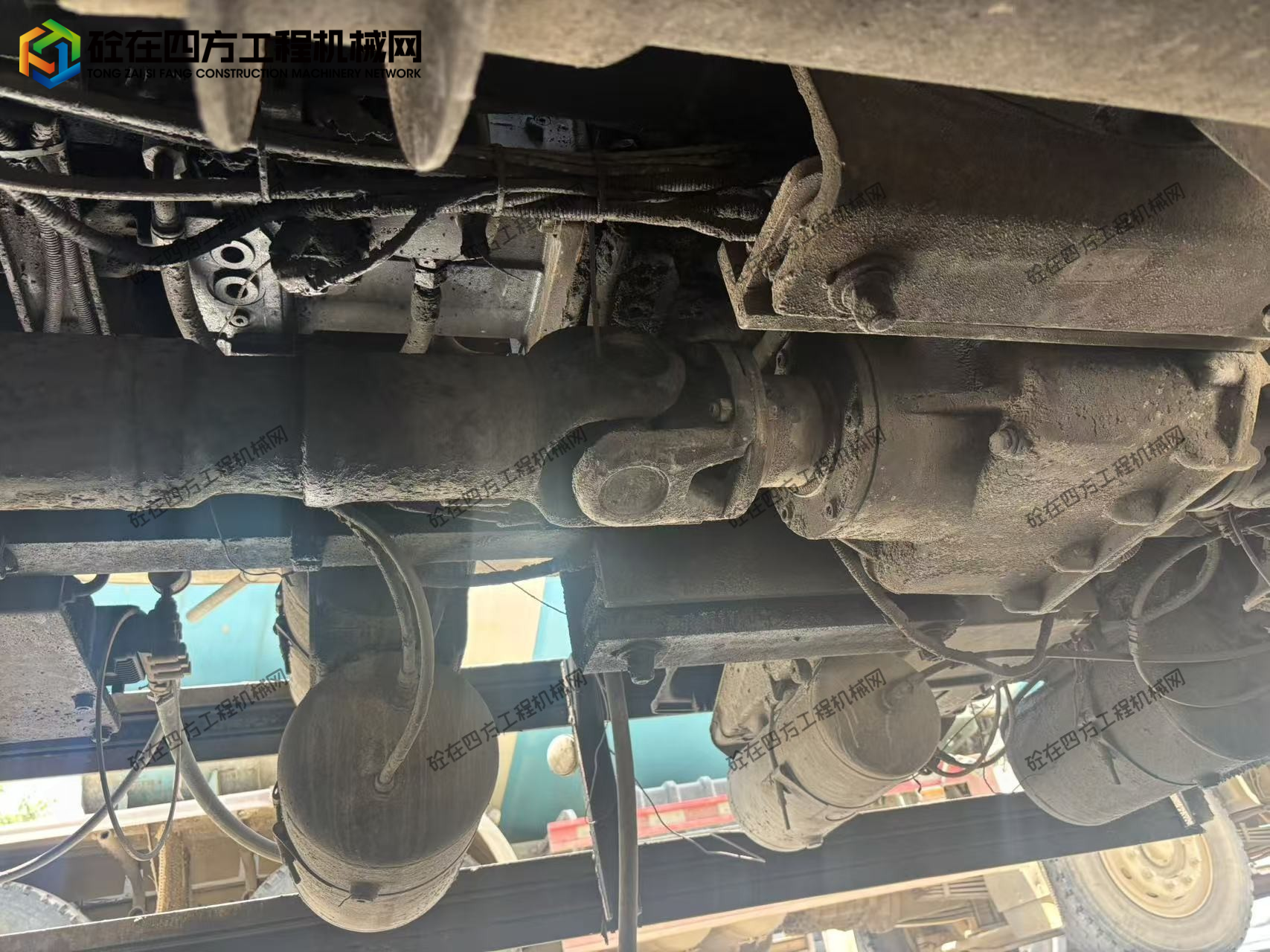 https://images.tongzsf.com/tong/truck_machine/20261008/16ac6f7fd79953.jpg