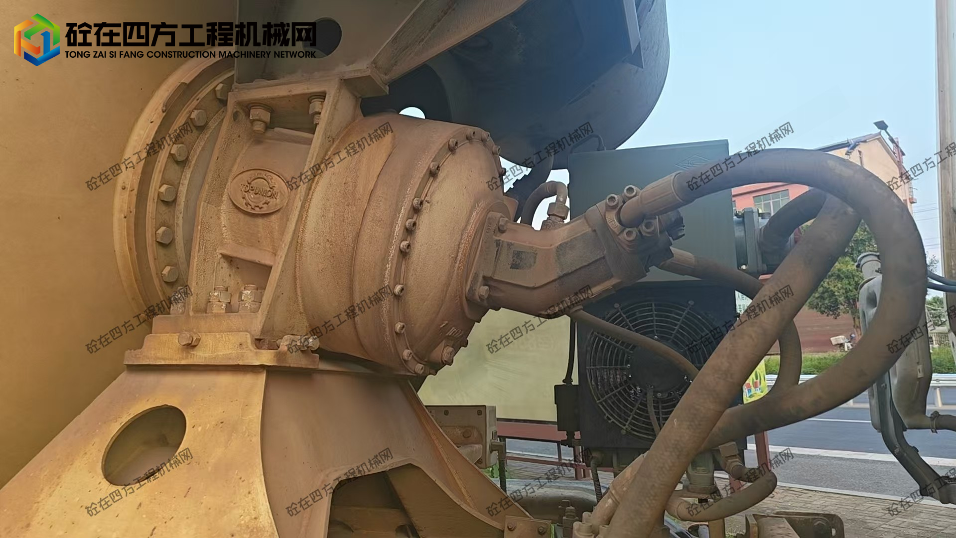 https://images.tongzsf.com/tong/truck_machine/20261010/16ac9cc71c4557.jpg