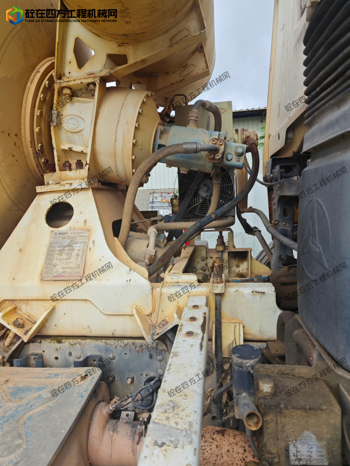 https://images.tongzsf.com/tong/truck_machine/20261012/16acc30c4d2b79.jpg