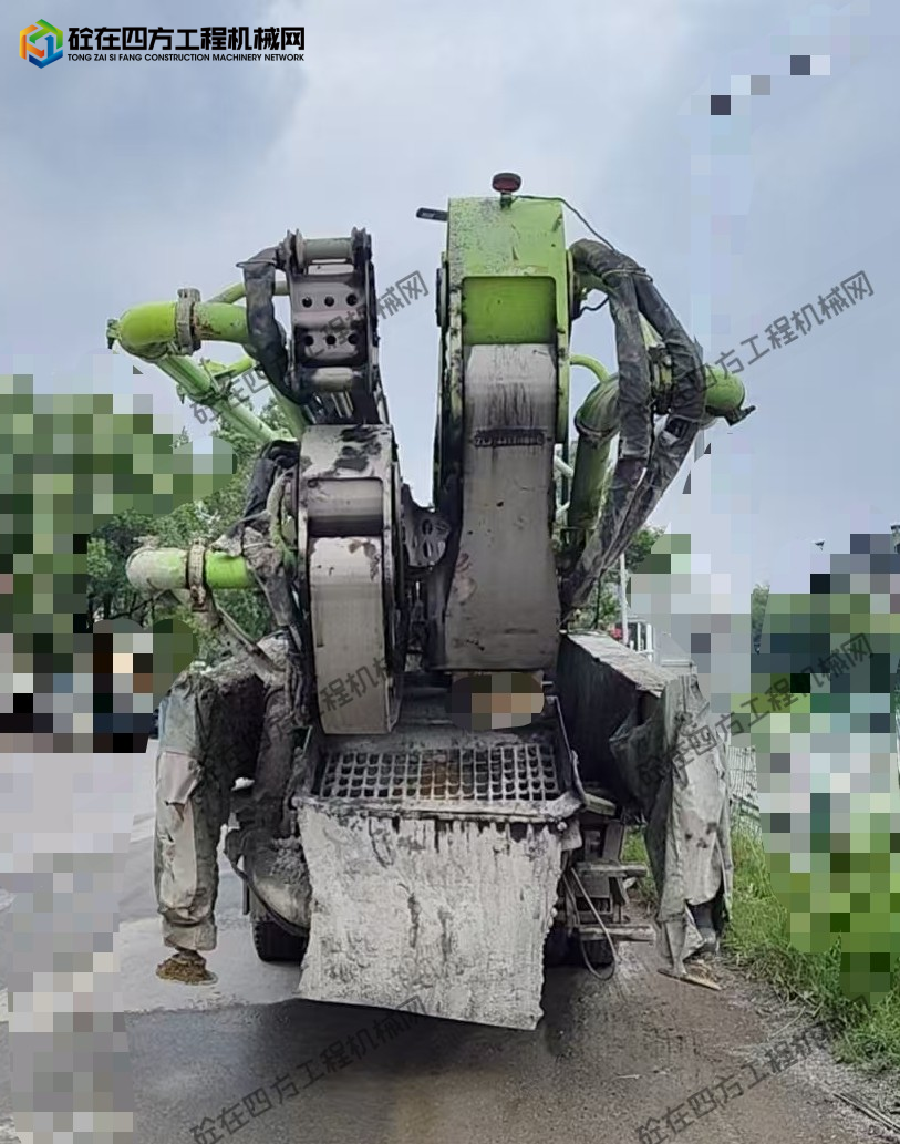 https://images.tongzsf.com/tong/truck_machine/20261013/16acd86c912382.jpg