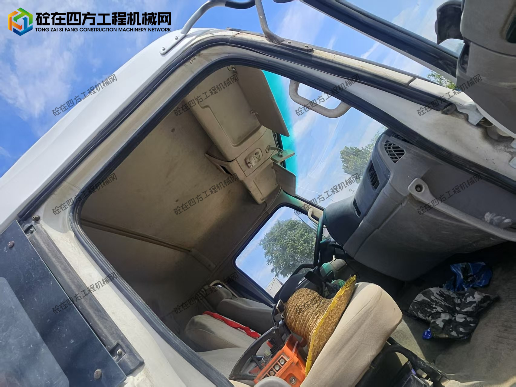 https://images.tongzsf.com/tong/truck_machine/20261013/16acdf2200e8b9.jpg