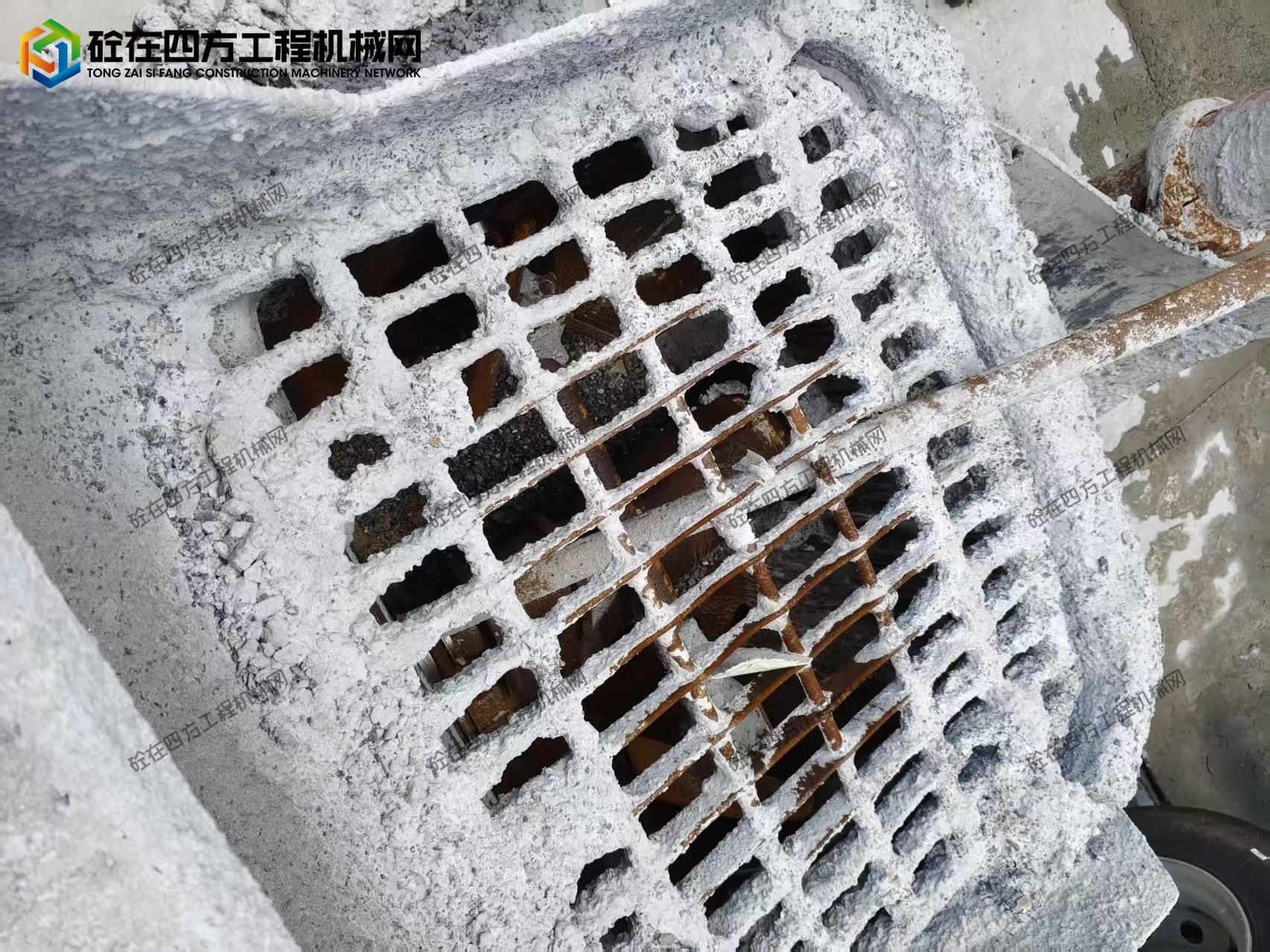 https://images.tongzsf.com/tong/truck_machine/20261015/16ad03b1253631.jpg