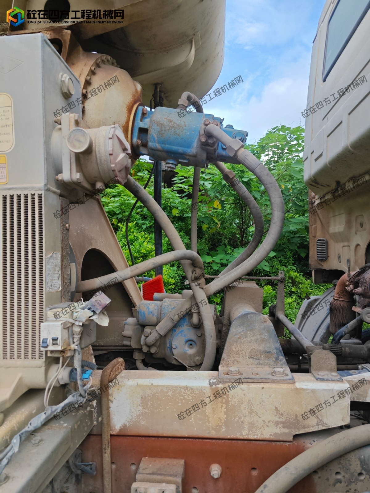 https://images.tongzsf.com/tong/truck_machine/20261020/16ad6c9787817b.jpg