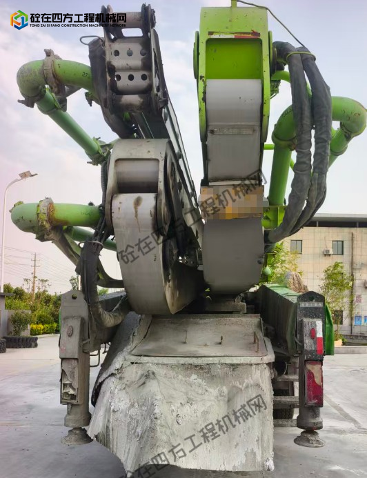 https://images.tongzsf.com/tong/truck_machine/20261020/16ad719676b5b1.jpg