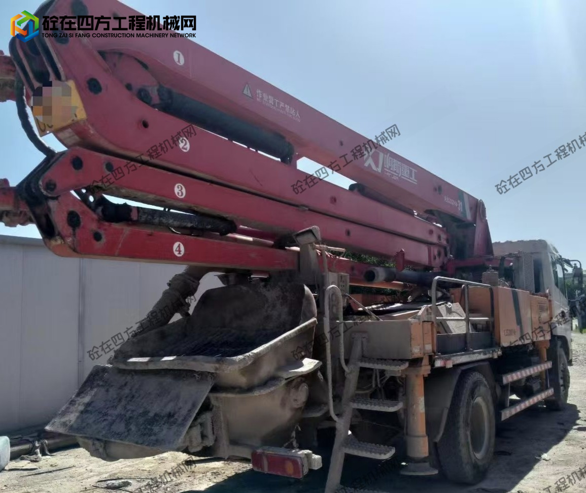 https://images.tongzsf.com/tong/truck_machine/20261025/16add6f8eb316d.jpg
